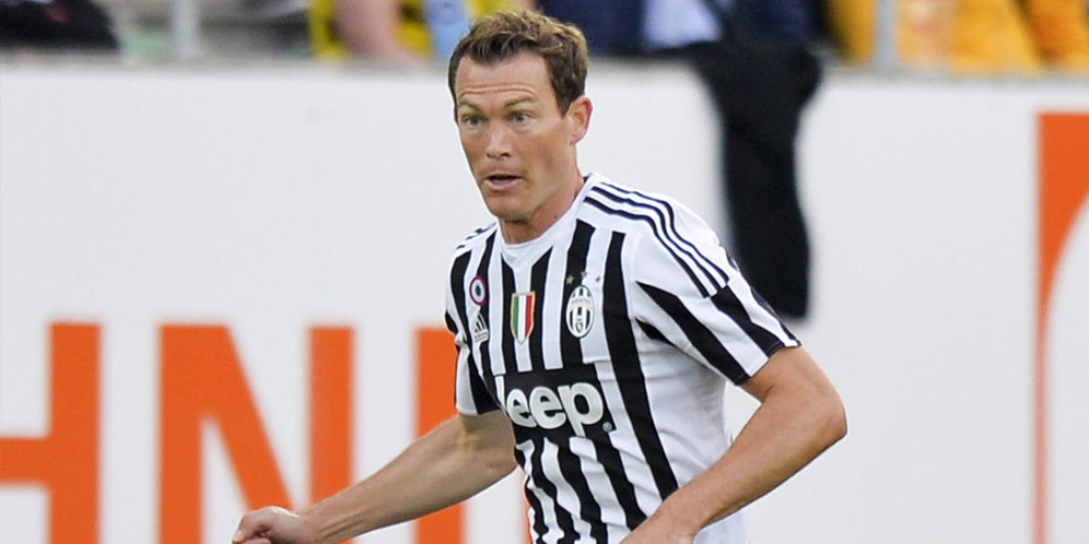 Diisukan ke Inter, Lichtsteiner Tegaskan Kesetiaannya di Juventus