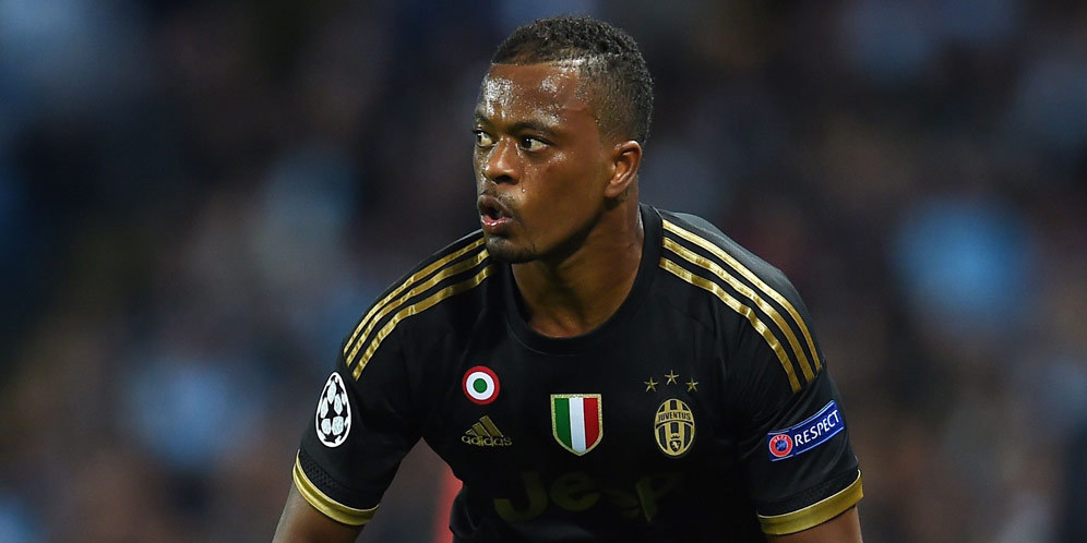 Evra Masih 'Patah Hati' Harus Tinggalkan Man United