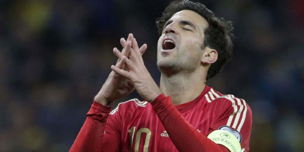 Fabregas Puas Spanyol Kalahkan Inggris