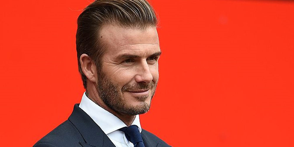 Beckham Rela Merangkak Demi Main Lagi di MU