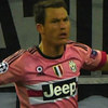 Lichtsteiner Buka Rekening Gol di Liga Champions