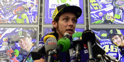 Lippi Sarankan Valentino Rossi Tinggalkan MotoGP