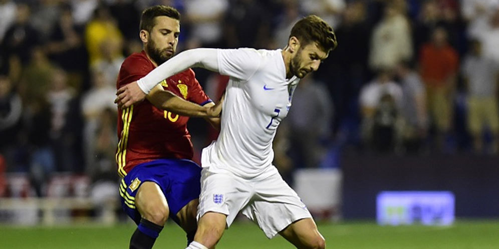 Eks Chelsea Sebut Lallana Tak Pantas Masuk Timnas Inggris