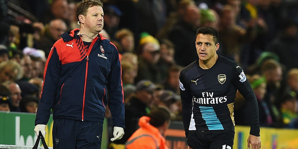 Cedera Alexis Sanchez, Wenger Hiraukan Tim Medis?