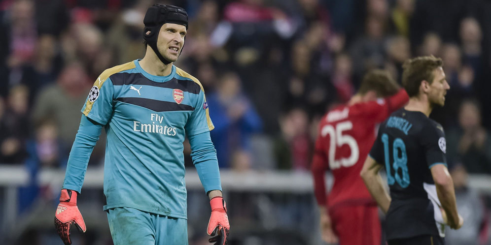 Petr Cech Masih Percaya Arsenal Lolos dari Penyisihan Grup