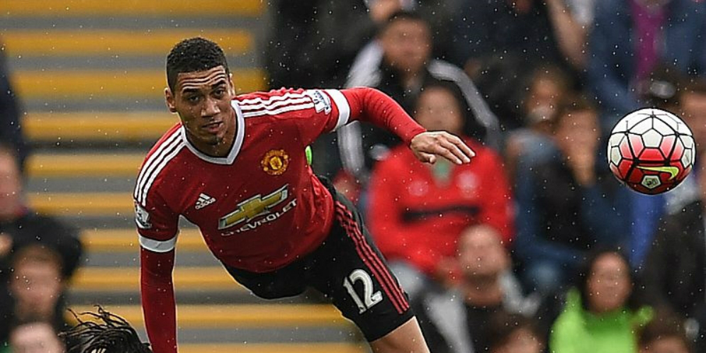 Smalling Pede MU Bisa Pecundangi Liverpool