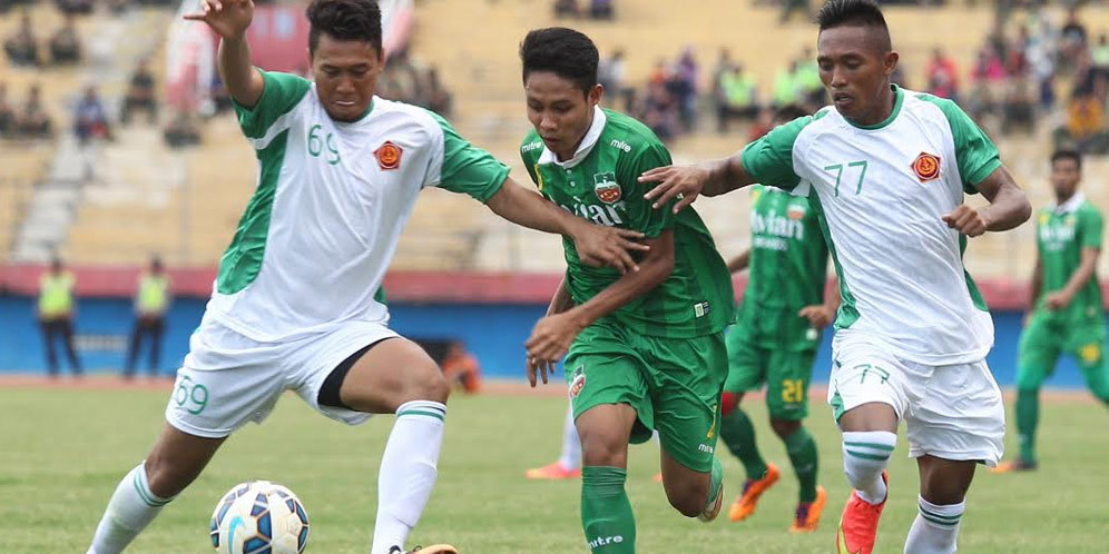 Surabaya United Memang Main Jelek