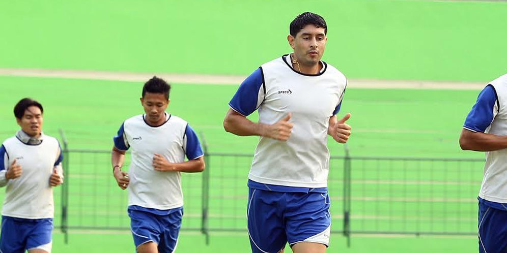 Pemain Asing Arema Cronus Bakal Lengkap Akhir Pekan Ini