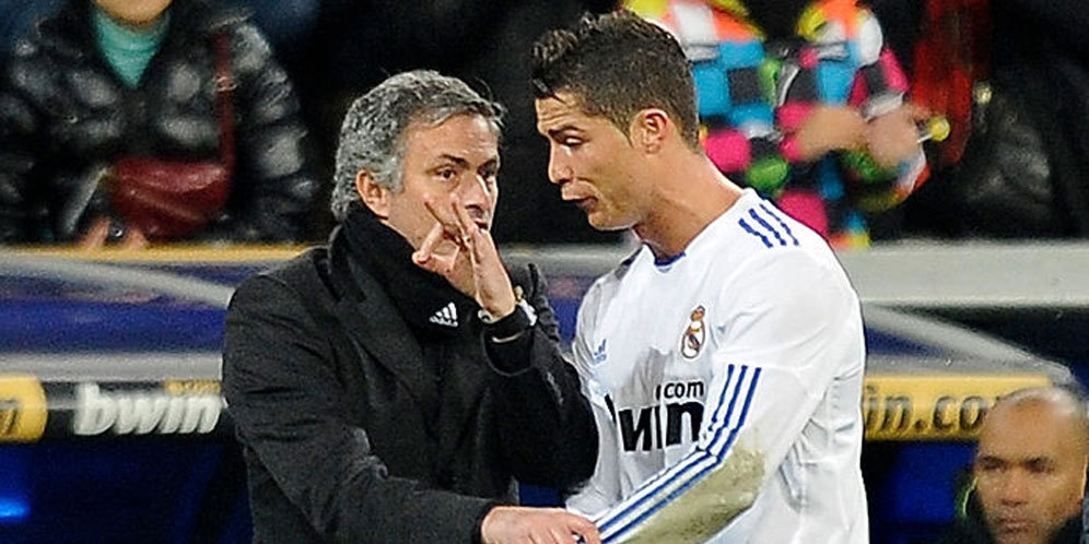 Jose Mourinho XI: Ozil, Cristiano Ronaldo, Hingga Drogba