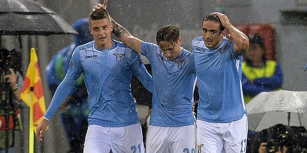 Lazio Dihabisi Rossoneri, Biglia Tepis Krisis