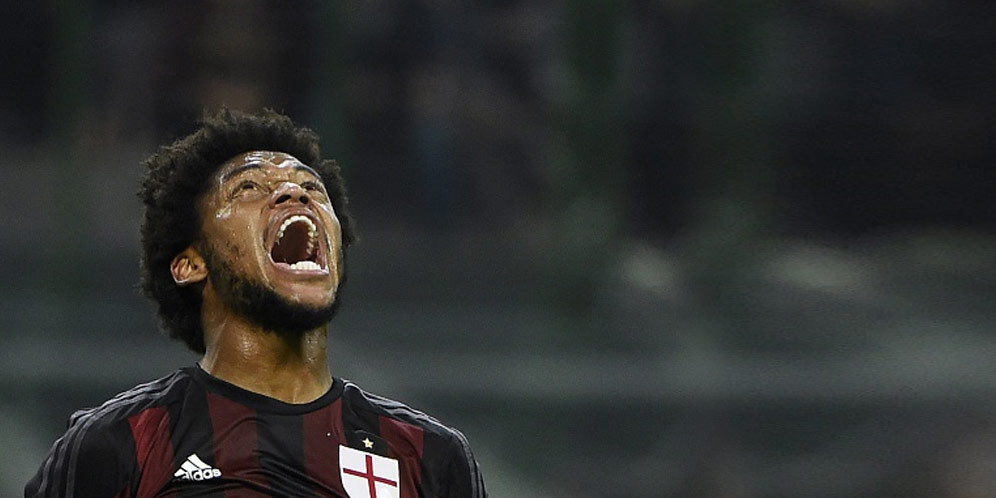 Luiz Adriano Segera Hengkang dari Milan