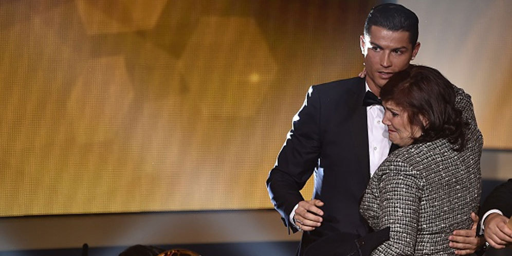 Kans Messi Lebih Besar, Ronaldo Tetap Hadiri Gala Ballon d'Or