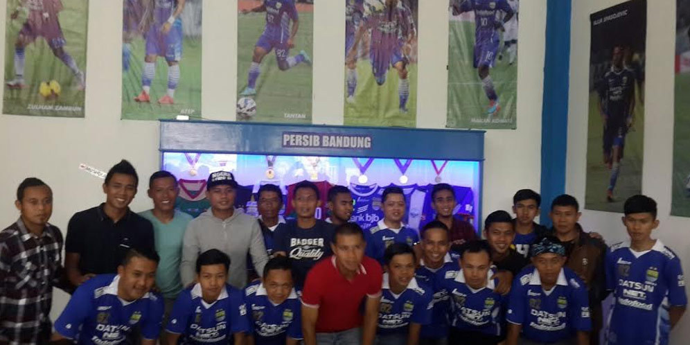 Tantan Siap Bersaing Dengan Pemain Persib di Bisnis Kuliner