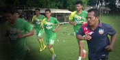 Surabaya United Jamin Kontrak Bek Timnas U-23 Surabaya United Jamin Kontrak Bek Timnas U-23