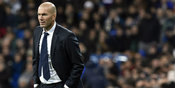 Raul: Zidane Bawa Kegembiraan di Ruang Ganti Madrid Raul: Zidane Bawa Kegembiraan di Ruang Ganti Madrid