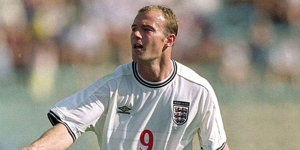 Flashback Euro 2000: Alan Shearer Runtuhkan Tembok Kokoh Oliver Kahn