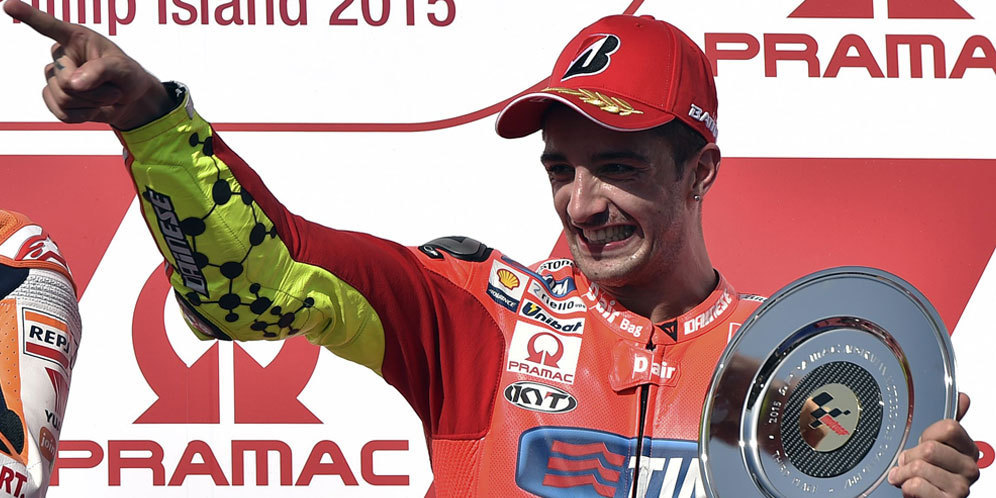 'Andrea Iannone Harus Konsisten Podium di 2016'