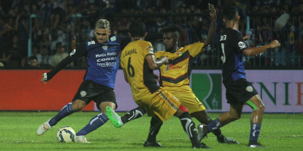 Singkirkan Arema, Mitra Kukar Tantang Semen Padang di Final