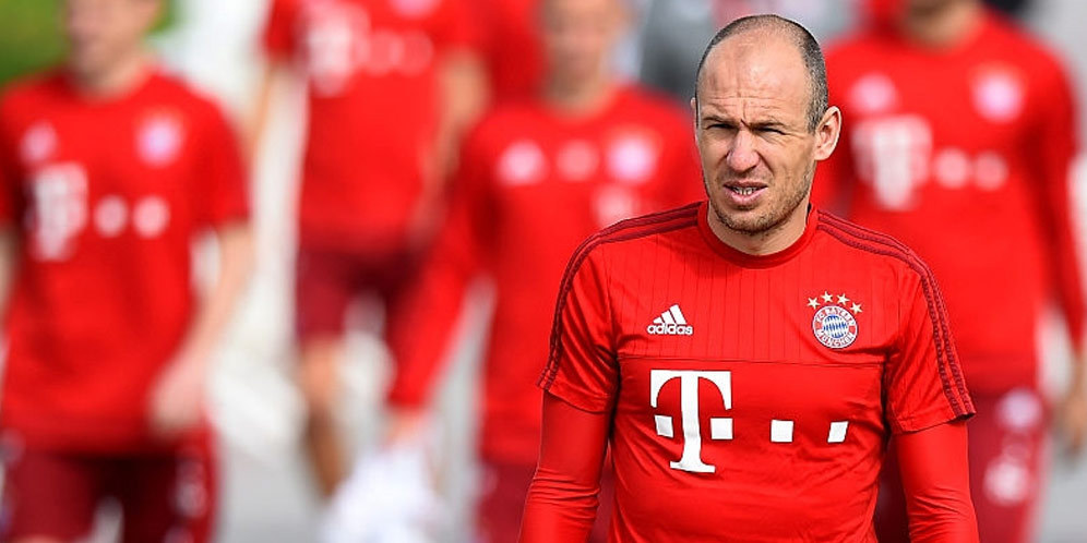 Gemar Diving, Guardiola Tetap Bela Robben