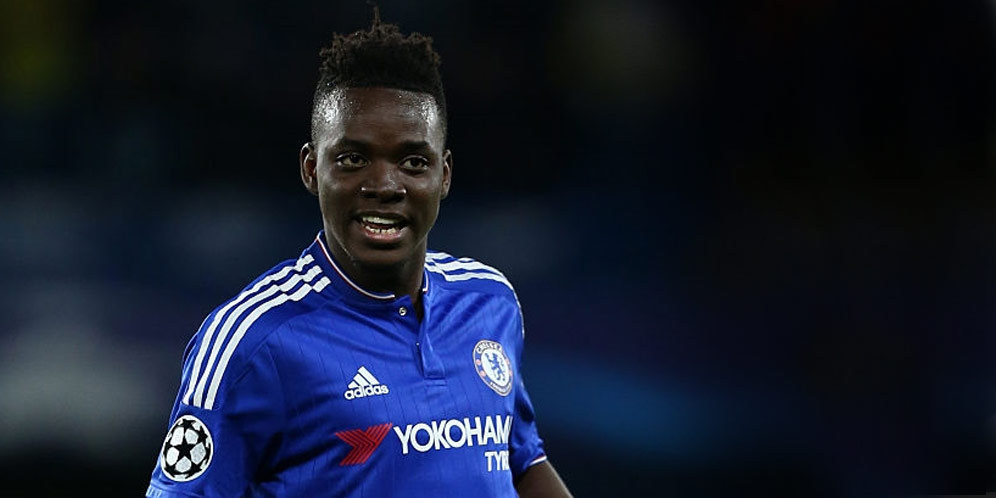 Traore Pede Chelsea Raih Trofi Musim Ini