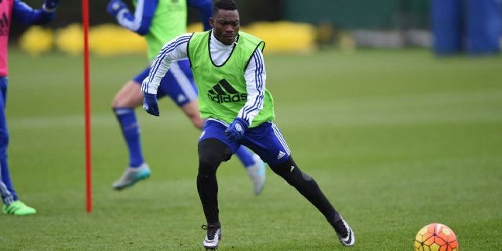 Kerasan di Malaga, Pemain Chelsea ini Ogah Balik Ke Stamford Bridge