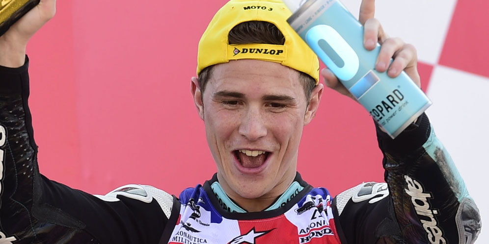 Danny Kent saat menjuarai Moto3 2015. (c) AFP