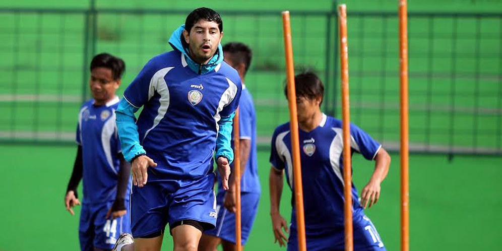 Jafri Sastra Puji Kualitas Arema Cronus