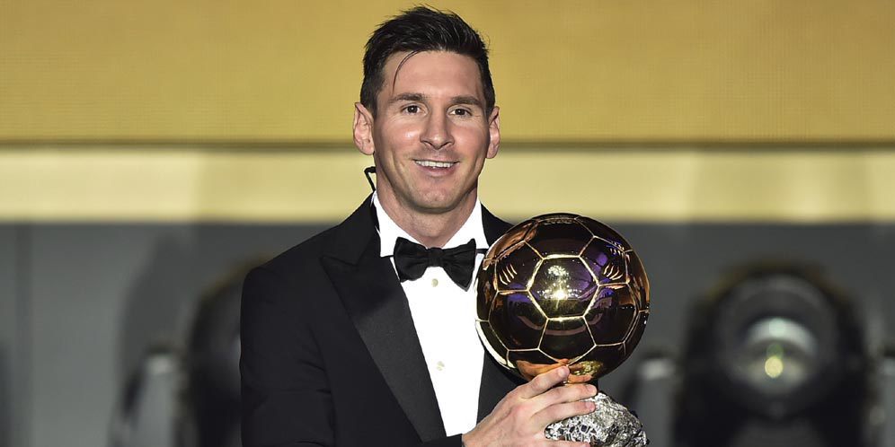 Selfie Level Messi: Trofi Ballon d'Or