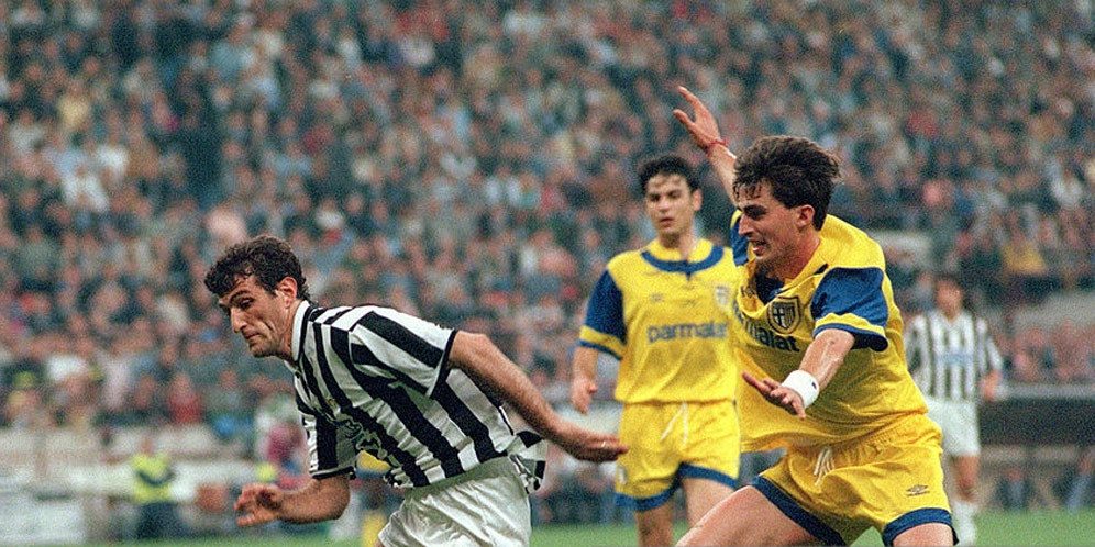 Klasik: Seragam Tempur Il Sette Magnifico Serie A Klasik: Seragam Tempur Il Sette Magnifico Serie A