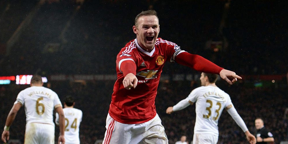 Carragher: Rooney Bermain Seperti Usia 35 Tahun