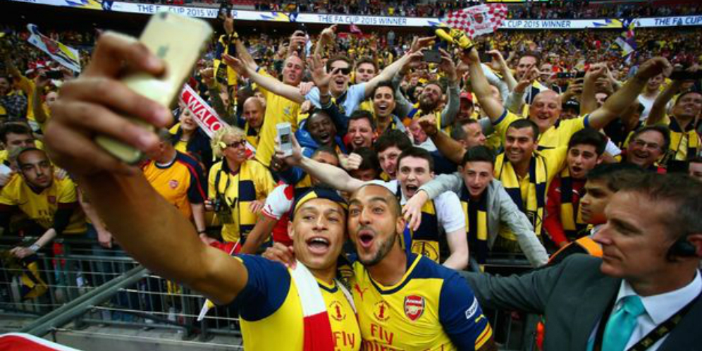 Soal Foto Selfie, Arsenal Jagonya