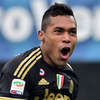 MU dan City Gigit Jari, Juve Tak Ingin Lepas Alex Sandro