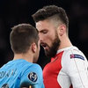 Lawan Barca, Wenger Disarankan Cadangkan Sanchez dan Giroud