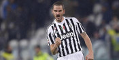 Bonucci Balas Pesan Perpisahan Dari Simone Padoin Bonucci Balas Pesan Perpisahan Dari Simone Padoin