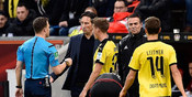 Wasit Ngambek, Leverkusen vs Dortmund Macet Wasit Ngambek, Leverkusen vs Dortmund Macet
