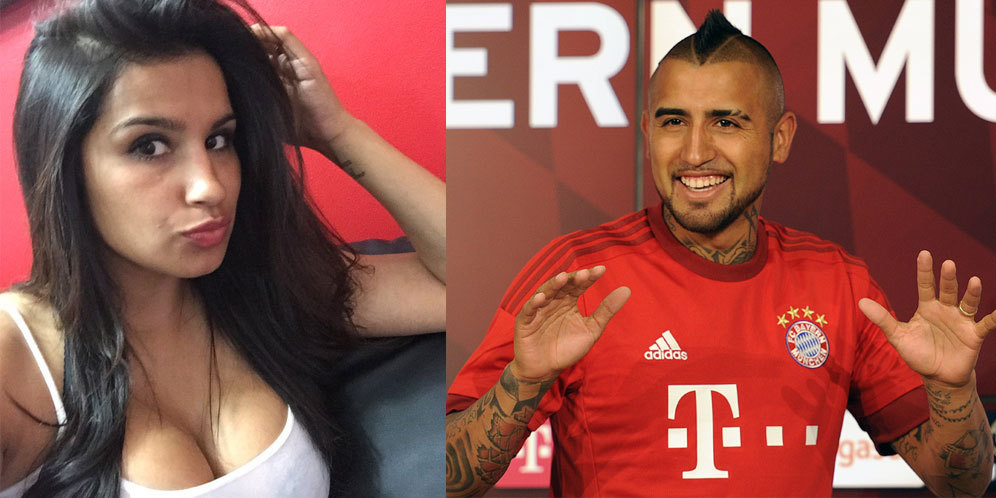 Pose Menggoda Adik Seksi Vidal Hebohkan Dunia Maya