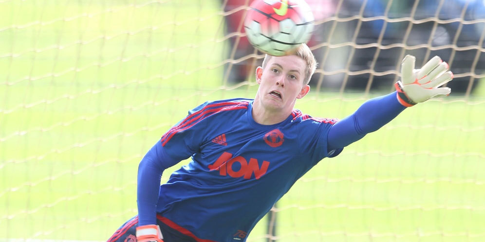 Kiper Muda MU Ini Dilepas ke Grimsby Town