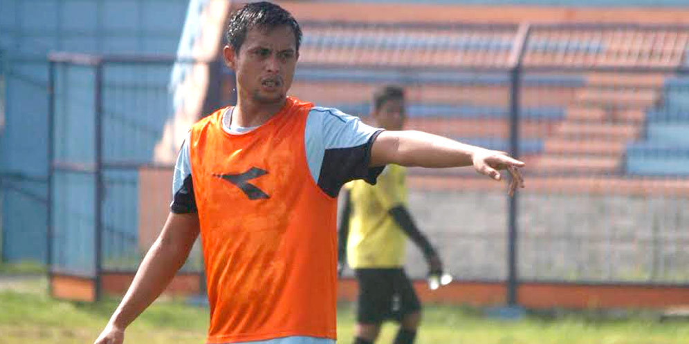 Persela Seleksi Eks Bek Timnas U-23