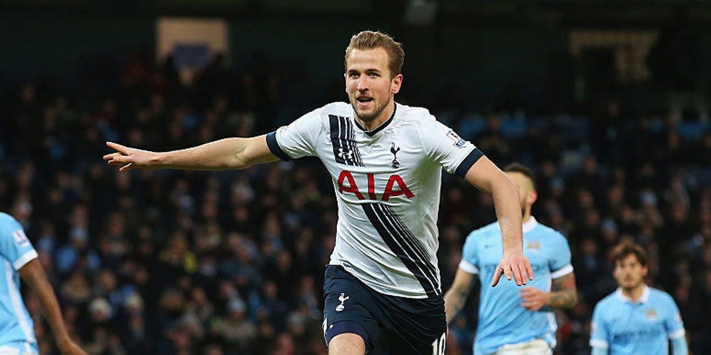 Cook: Harry Kane Striker Terbaik Premier League