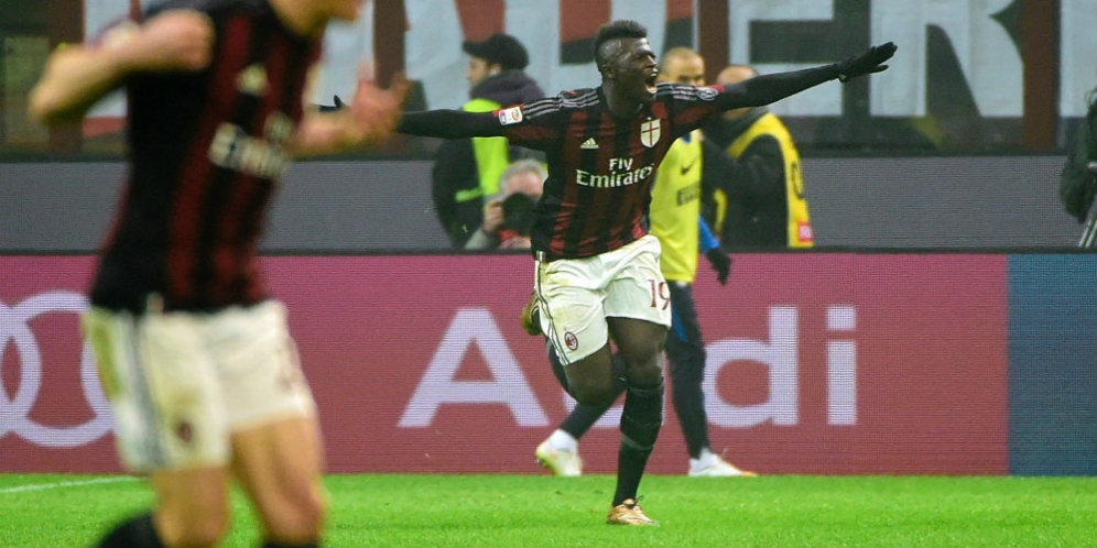 Montella Tantang Niang Buktikan Dirinya Pemain Juara