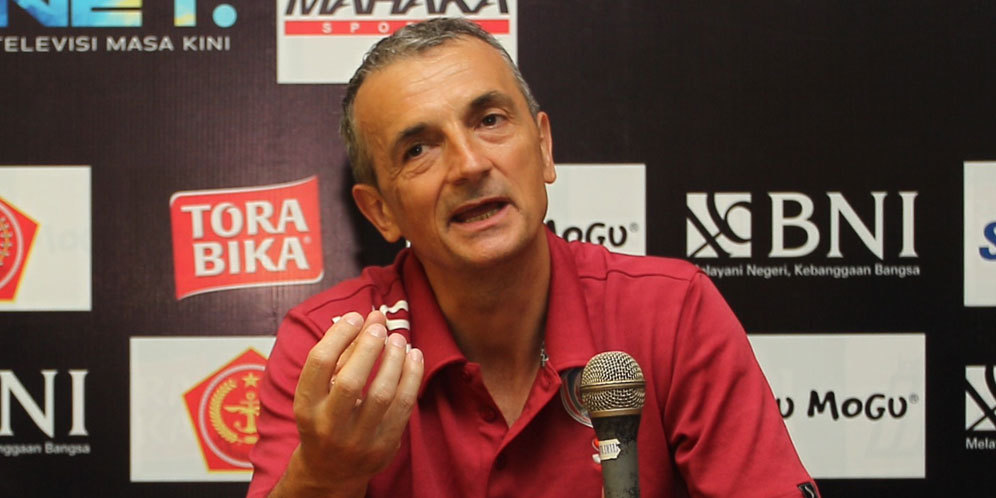 Pelatih Arema Cronus Doakan Bali United Lolos ke Semifinal