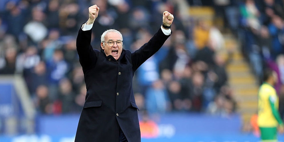  Inilah Perasaan Ranieri Setelah Menerima Trofi Premier League