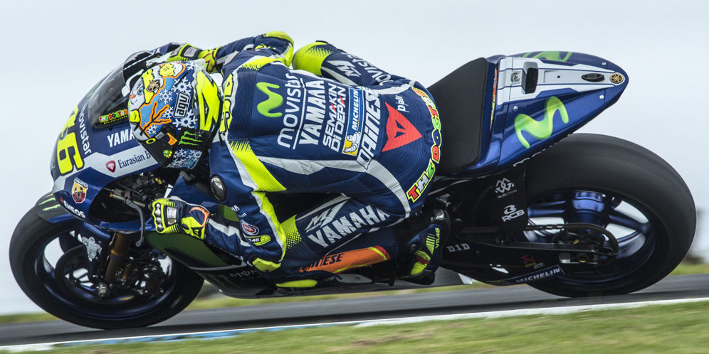 Highlight Aksi Lorenzo-Rossi di Uji Coba MotoGP Australia