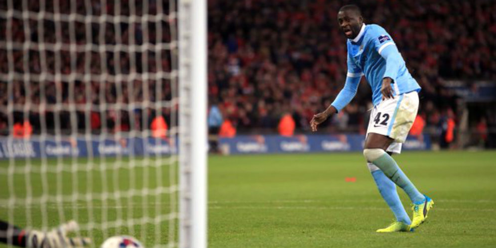 Yaya Toure Cedera Jelang Hadapi Norwich