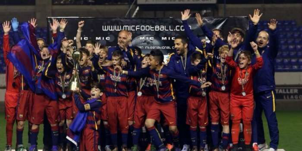 Aksi Memikat Bintang Muda Barca Pecundangi Pemain Real Madrid