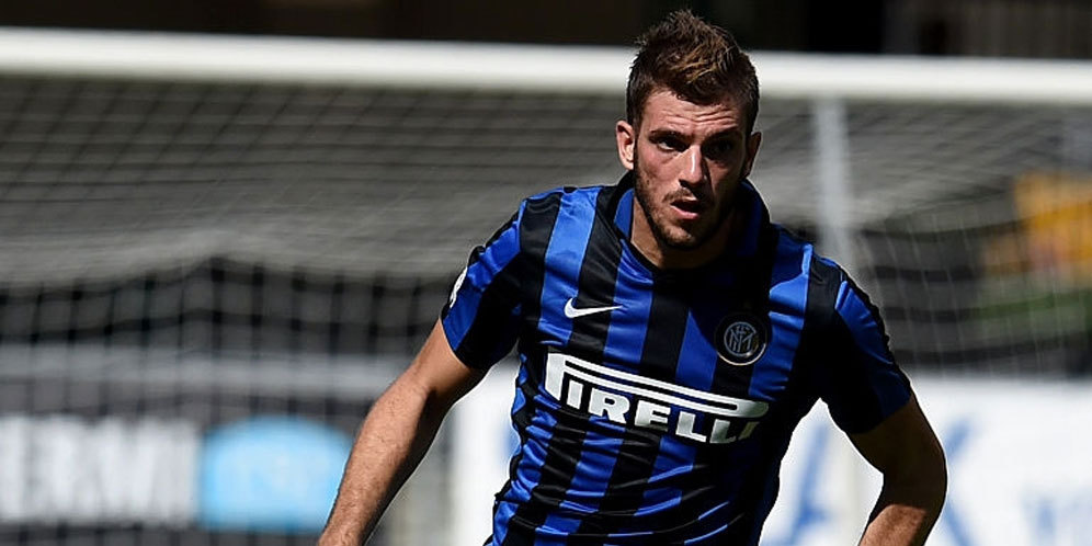 West Ham Segera Tuntaskan Transfer Davide Santon