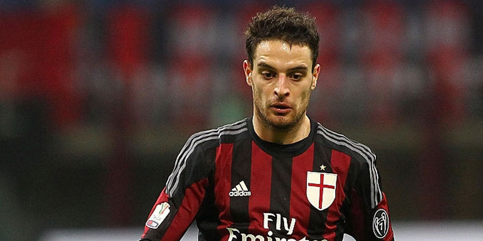 Bonaventura Dedikasikan Kemenangan Milan untuk Korban Gempa