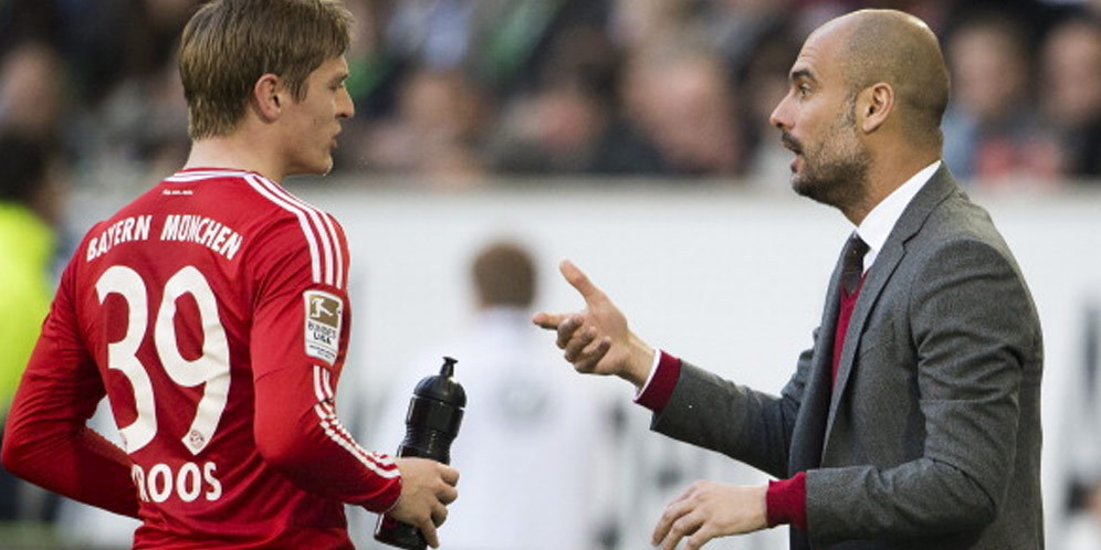 Toni Kroos dan Josep Guardiola (c) AFP