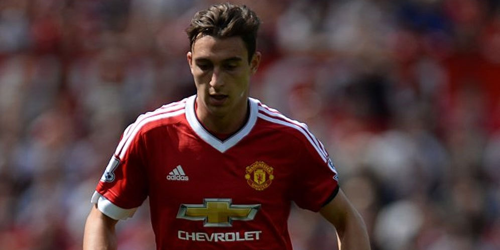 Darmian Bantah Akan Tinggalkan MU