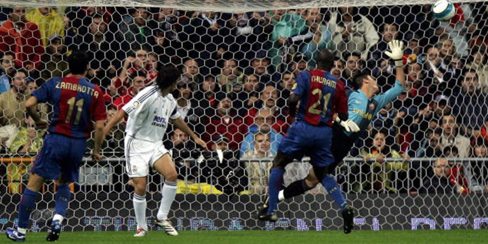 Flashback El Clasico: Gol Kilat Raul Gonzalez